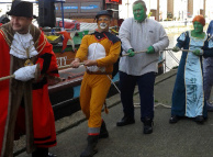 Mayor at the Barge Pull